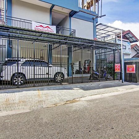 Oyo 90704 Nabila Residence Syariah Паданг Екстериор снимка