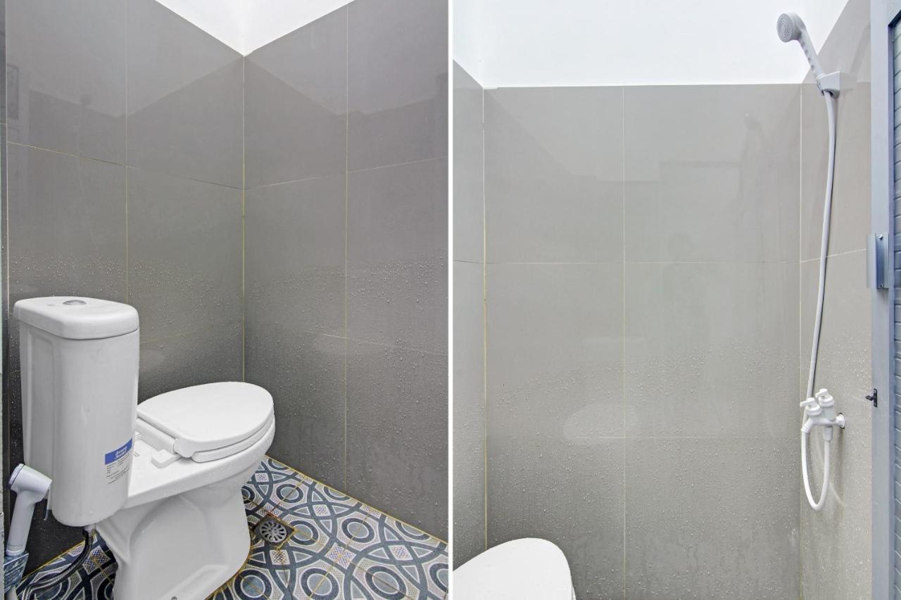 Oyo 90704 Nabila Residence Syariah Паданг Екстериор снимка